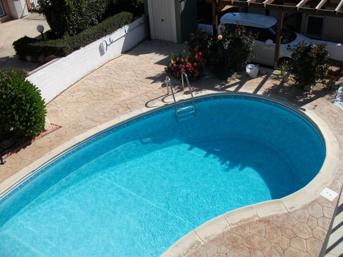 Villa Laurel Peyia Exterior foto
